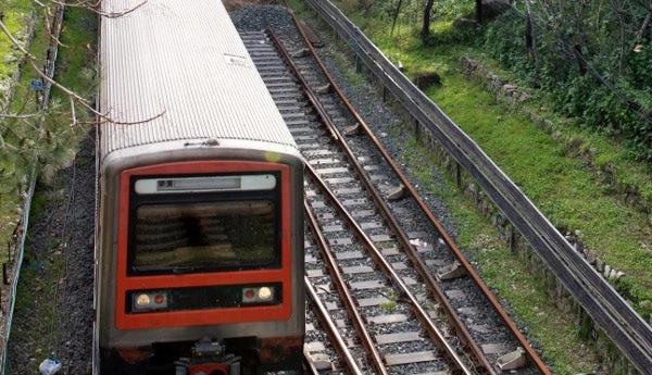 Σκηνές αστυνομικού θρίλερ στον ΗΣΑΠ Ομόνοιας!-Ανθρωποκυνηγητό στις ράγες…